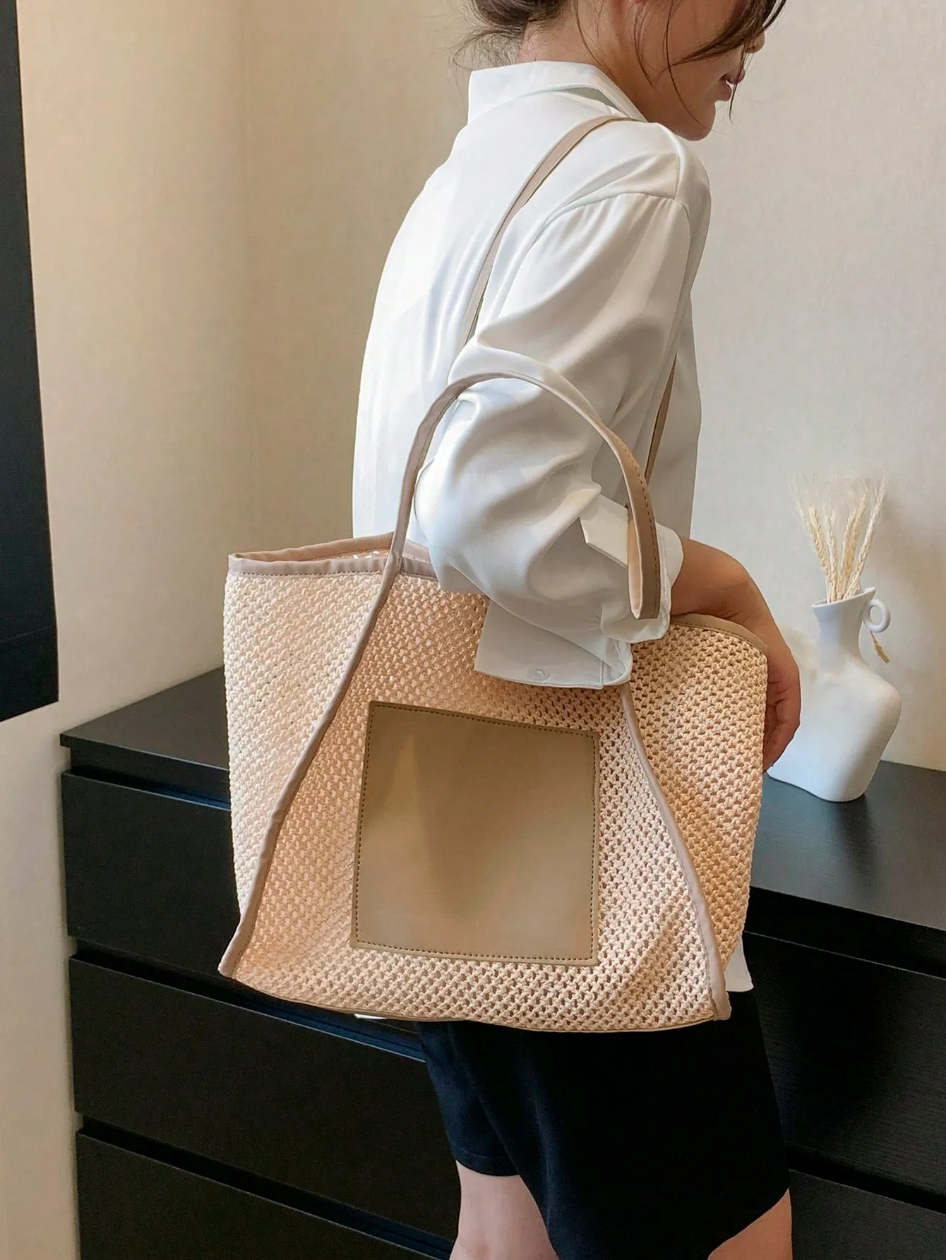2024 New Arrival: Trendy Mesh Shoulder Beach Tote Bag for Women