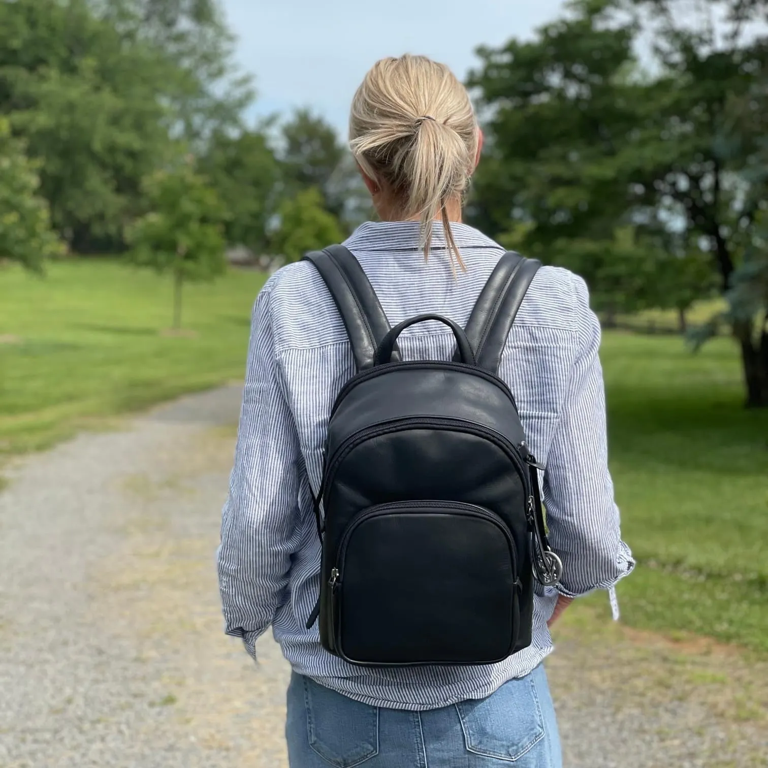 Smith & Wesson Sleek Leather Backpack
